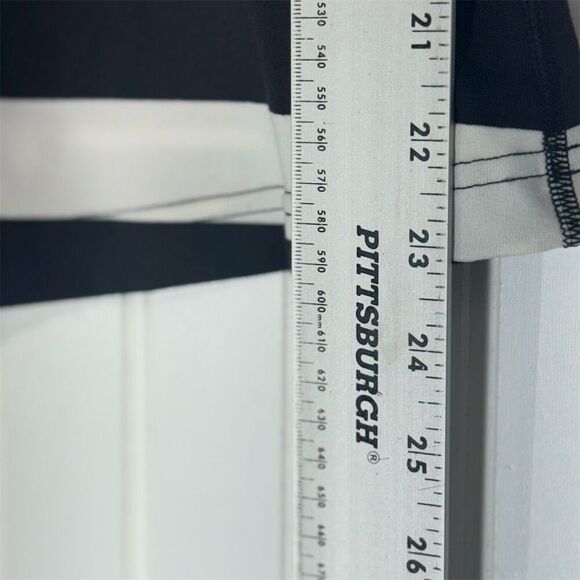 Lululemon Cool Racerback Tank Top Black White Striped Size 2 Yoga Gym Run Logo - Picture 6 of 8